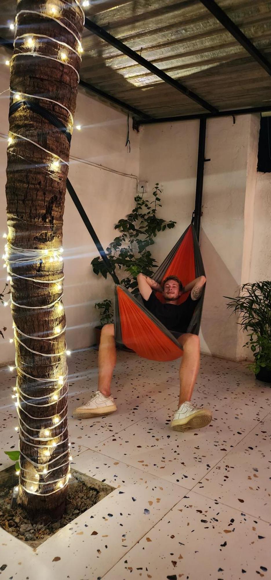 Hammock Hostels - Bandra Мумбай Екстериор снимка