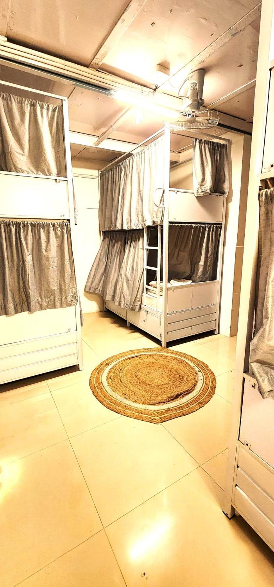 Hammock Hostels - Bandra Мумбай Екстериор снимка