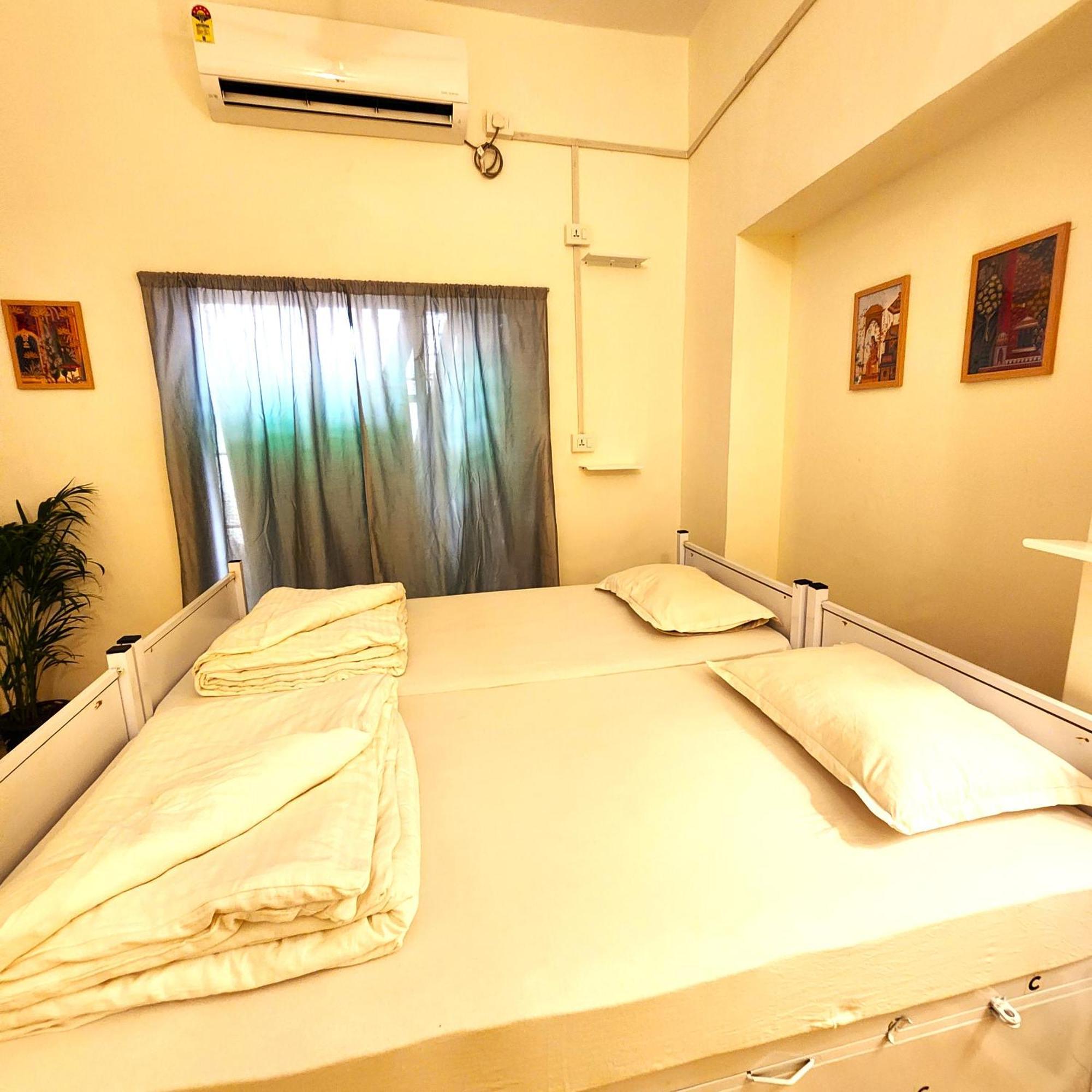 Hammock Hostels - Bandra Мумбай Екстериор снимка
