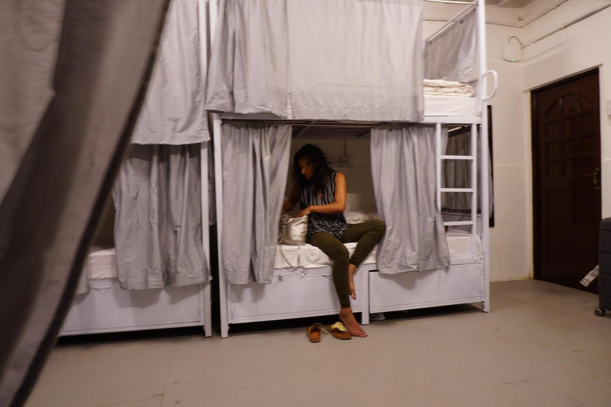 Hammock Hostels - Bandra Мумбай Екстериор снимка